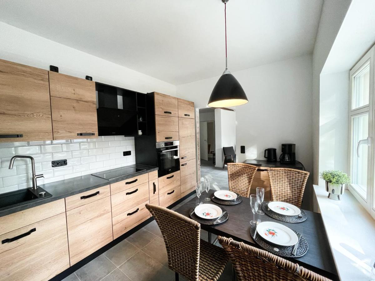 Stilvolle, Zentrale Ferienwohnung Bocksbruecke Mit Parkplatz Salzwedel Esterno foto